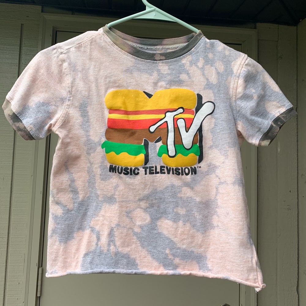 Bleached shirt